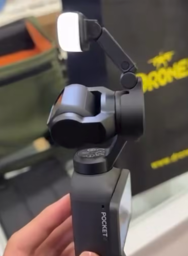 大疆Osmo Pocket 4意外曝光 外置补光灯亮相 双版本规格全解析